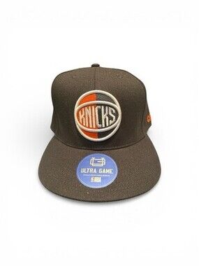 Brand New Black Ultra Game Brand SnapBack Cap Hat with New York Knicks logo